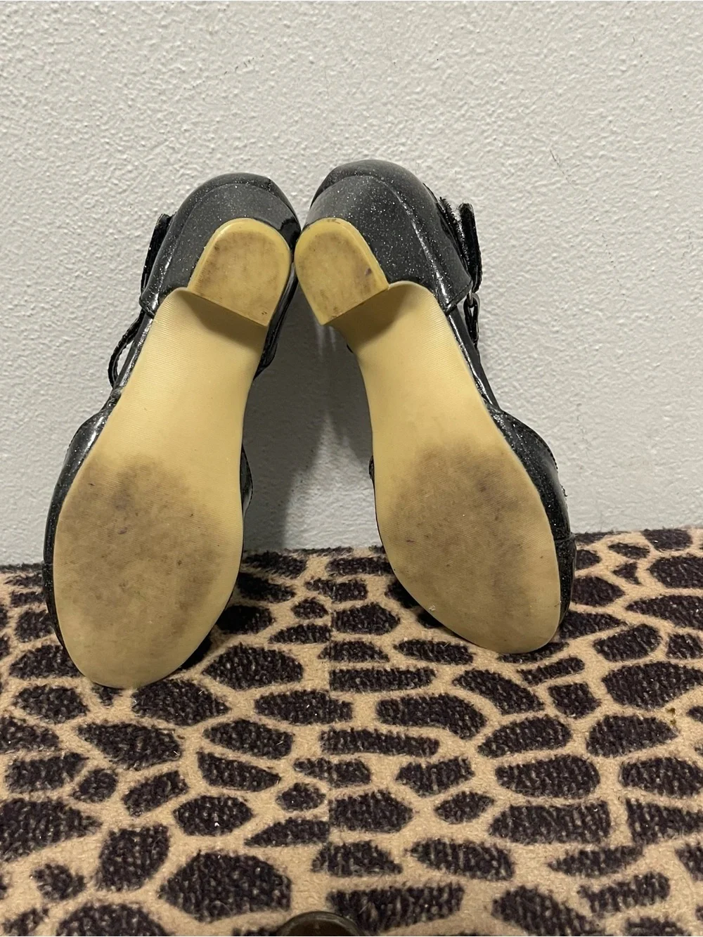 Disney Minnie Mouse Low Heel Bow Shoes Black Glitter Straps Vacation Girls 11